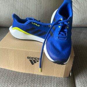 Adidas big boy shoes size 6